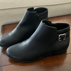 NWOT St. John's Bay Black Ankle Booties with Buckle